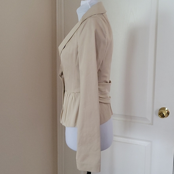 Beige Blazer - Picture 3 of 8